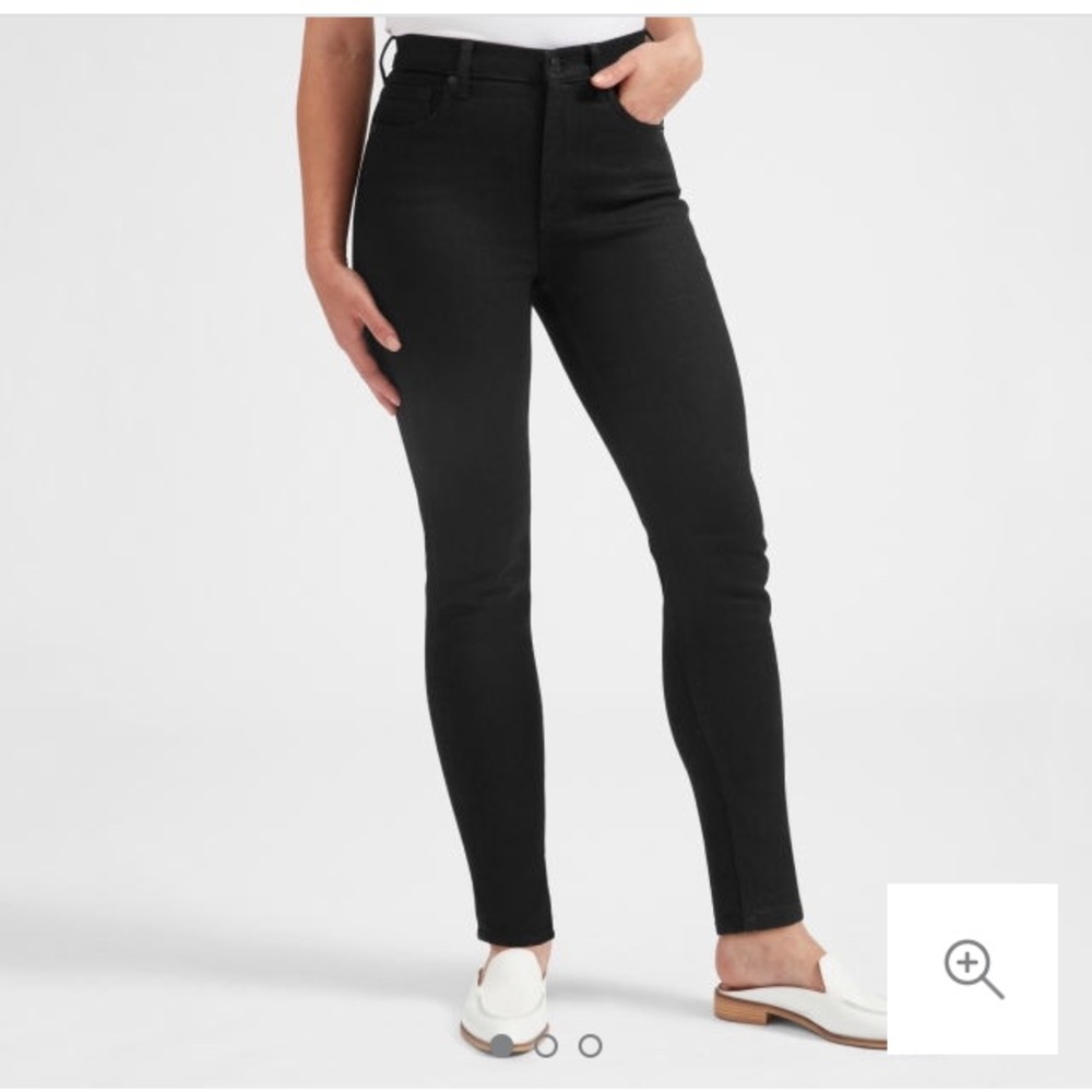 Everlane High Rise Skinny Jean- Black